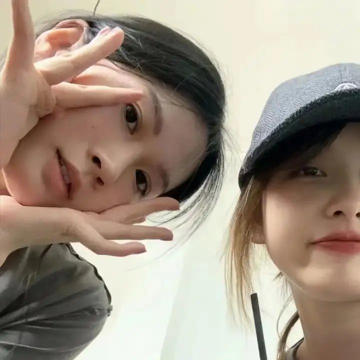 怕羞的黄莺